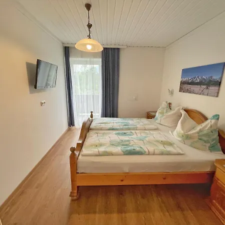 Erlhof Πανσιόν